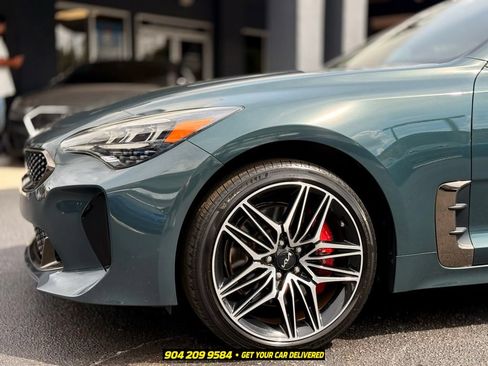 Used 2022 Kia Stinger GT1 RWD image 14