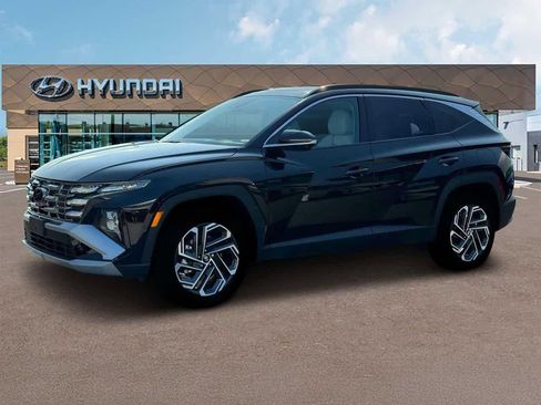 New 2025 Hyundai Tucson Limited AWD/4WD image 2
