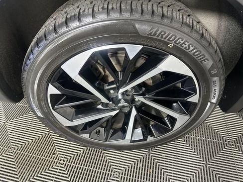 Used 2022 Mitsubishi Outlander SE AWD/4WD image 10