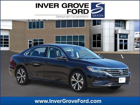 Used 2020 Volkswagen Passat 2.0T SEL FWD image 1
