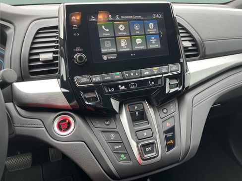 Used 2023 Honda Odyssey Sport image 19