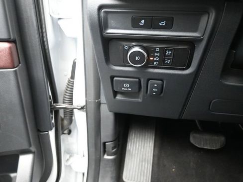 Used 2023 Ford Expedition Limited RWD image 14