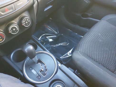 Used 2016 Mitsubishi Outlander Sport ES image 25