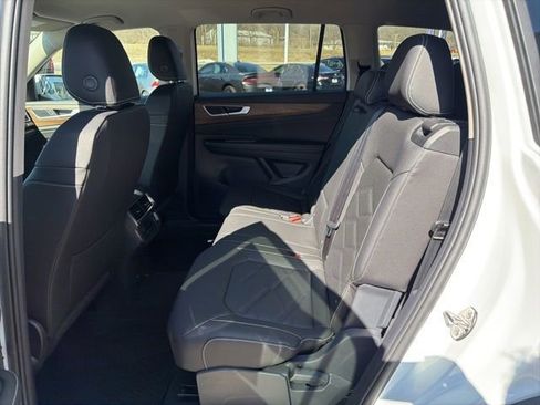 New 2026 Volkswagen Atlas SE AWD/4WD image 22