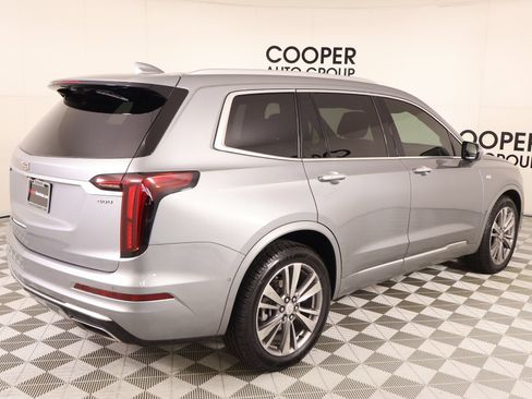 Used 2024 Cadillac XT6 Premium Luxury w/ Technology Package FWD image 22
