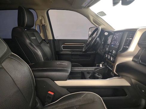 Used 2022 RAM 2500 Laramie AWD/4WD image 19