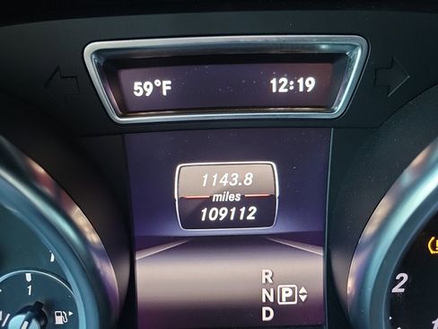 Used 2014 Mercedes-Benz GL 450 4MATIC image 19