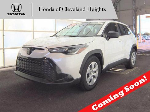 Used 2024 Toyota Corolla Cross AWD Hybrid image 1