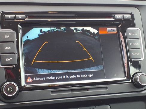 Used 2015 Volkswagen Jetta S image 10