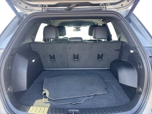 Certified 2025 Chevrolet Equinox RS FWD image 19