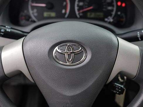 Used 2010 Toyota Corolla LE FWD image 26
