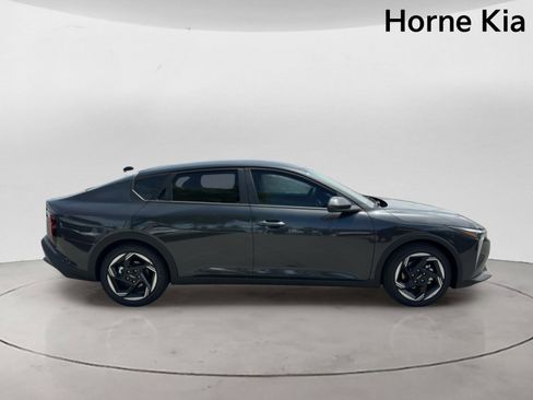 New 2026 Kia K4 EX FWD image 3