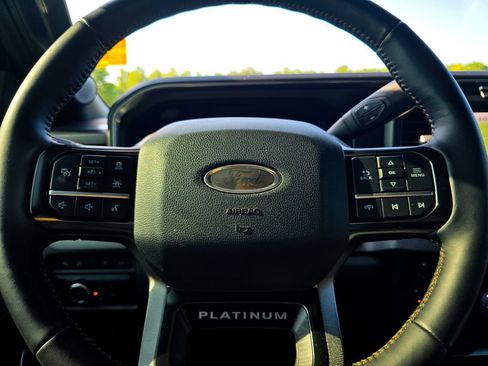 Used 2024 Ford F450 Platinum w/ FX4 Off-Road Package AWD/4WD image 26