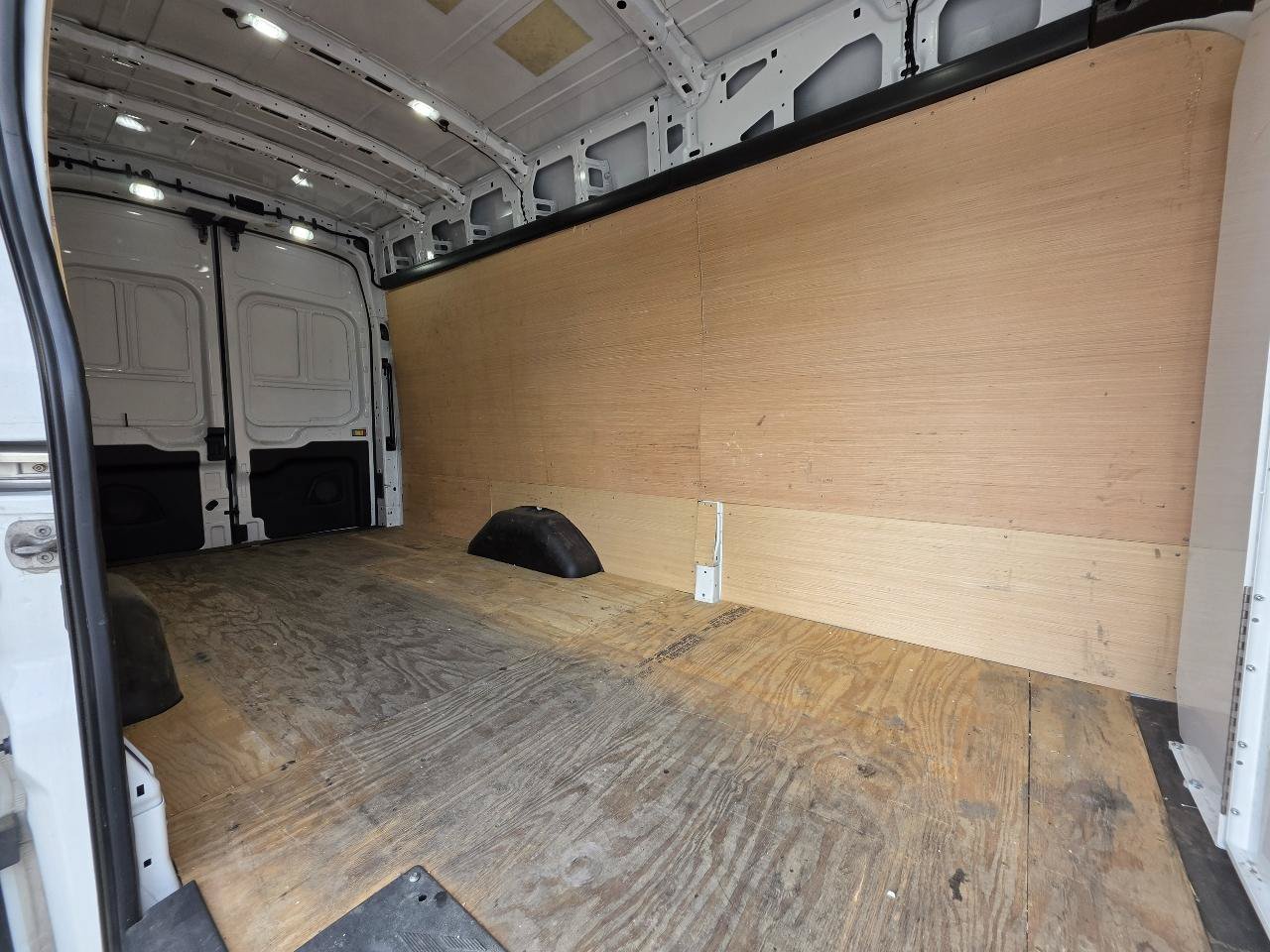 Used 2023 Ford Transit 350 148 High Roof Extended RWD image 14