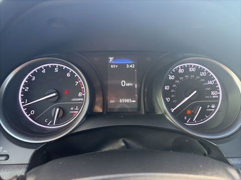 Used 2023 Toyota Camry SE image 22
