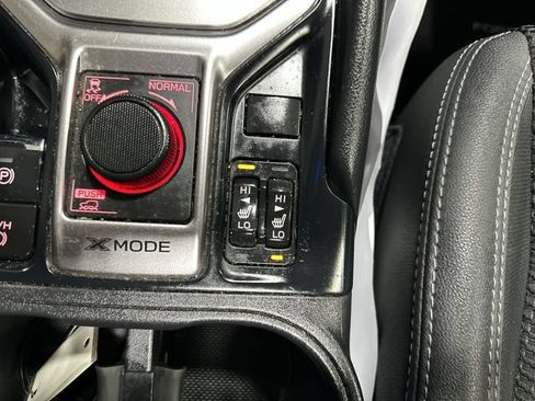 Used 2023 Subaru Forester Premium AWD/4WD image 31
