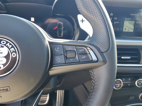New 2025 Alfa Romeo Stelvio Sprint w/ Veloce Package image 35