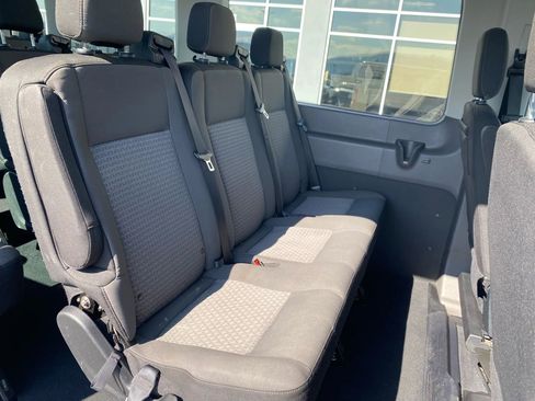 Used 2022 Ford Transit 350 XLT image 24