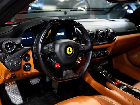 Used 2014 Ferrari F12 Berlinetta RWD image 19