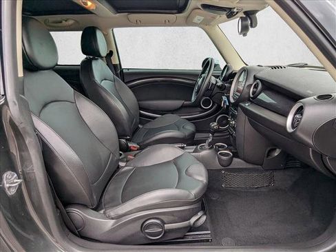 Used 2013 MINI Cooper S image 18