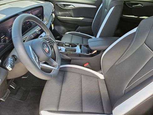 New 2025 Buick Envision Sport Touring image 9