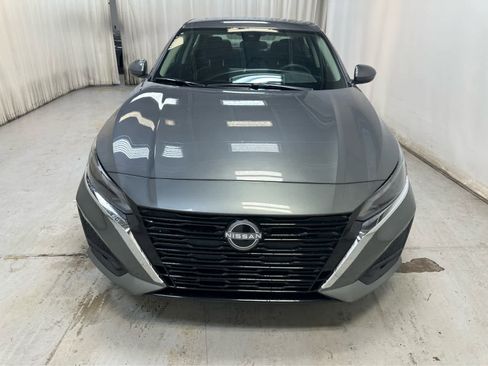 New 2025 Nissan Altima 2.5 SV image 7