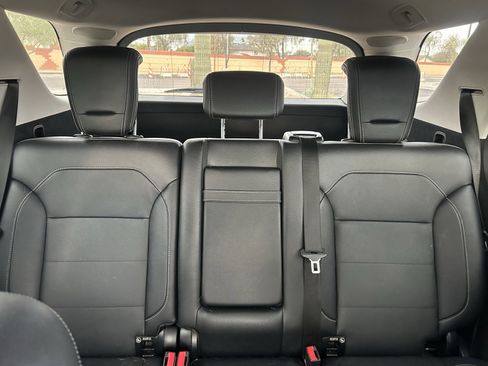 Used 2015 Mercedes-Benz ML 350 2WD image 17