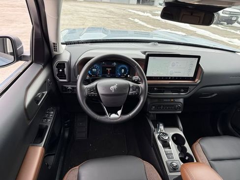 Used 2025 Ford Bronco Sport Outer Banks w/ Outer Banks Tech Package+ image 6