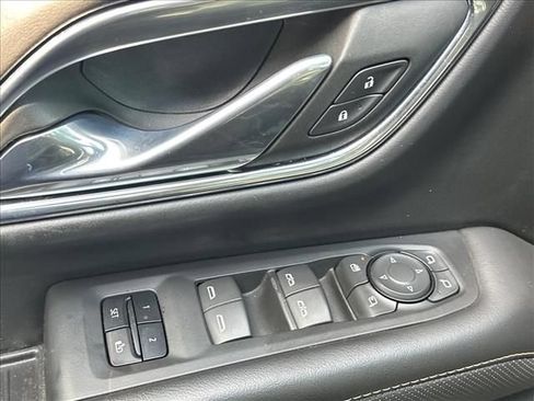 Certified 2023 GMC Yukon AT4 w/ AT4 Premium Plus Package AWD/4WD image 24