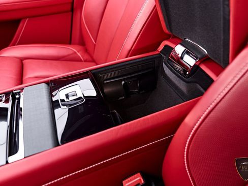 Used 2024 Rolls-Royce Ghost AWD/4WD image 77