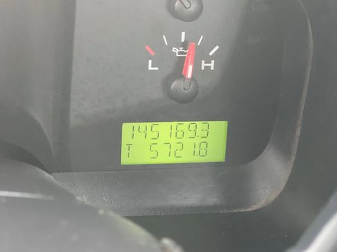 Used 2004 Ford F150 STX image 20