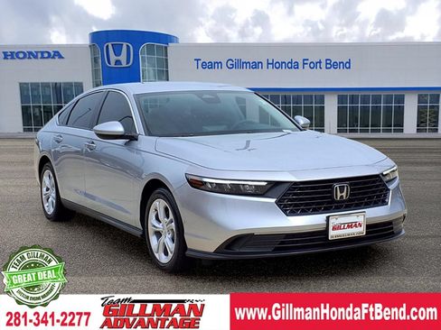 Used 2025 Honda Accord LX image 1