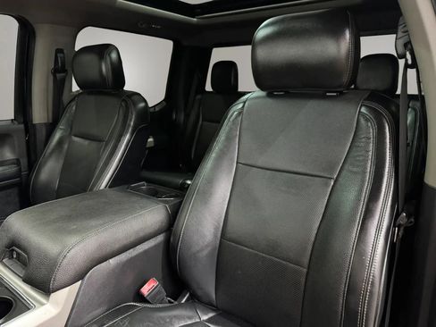 Used 2018 Ford F250 Lariat w/ Lariat Ultimate Package AWD/4WD image 11