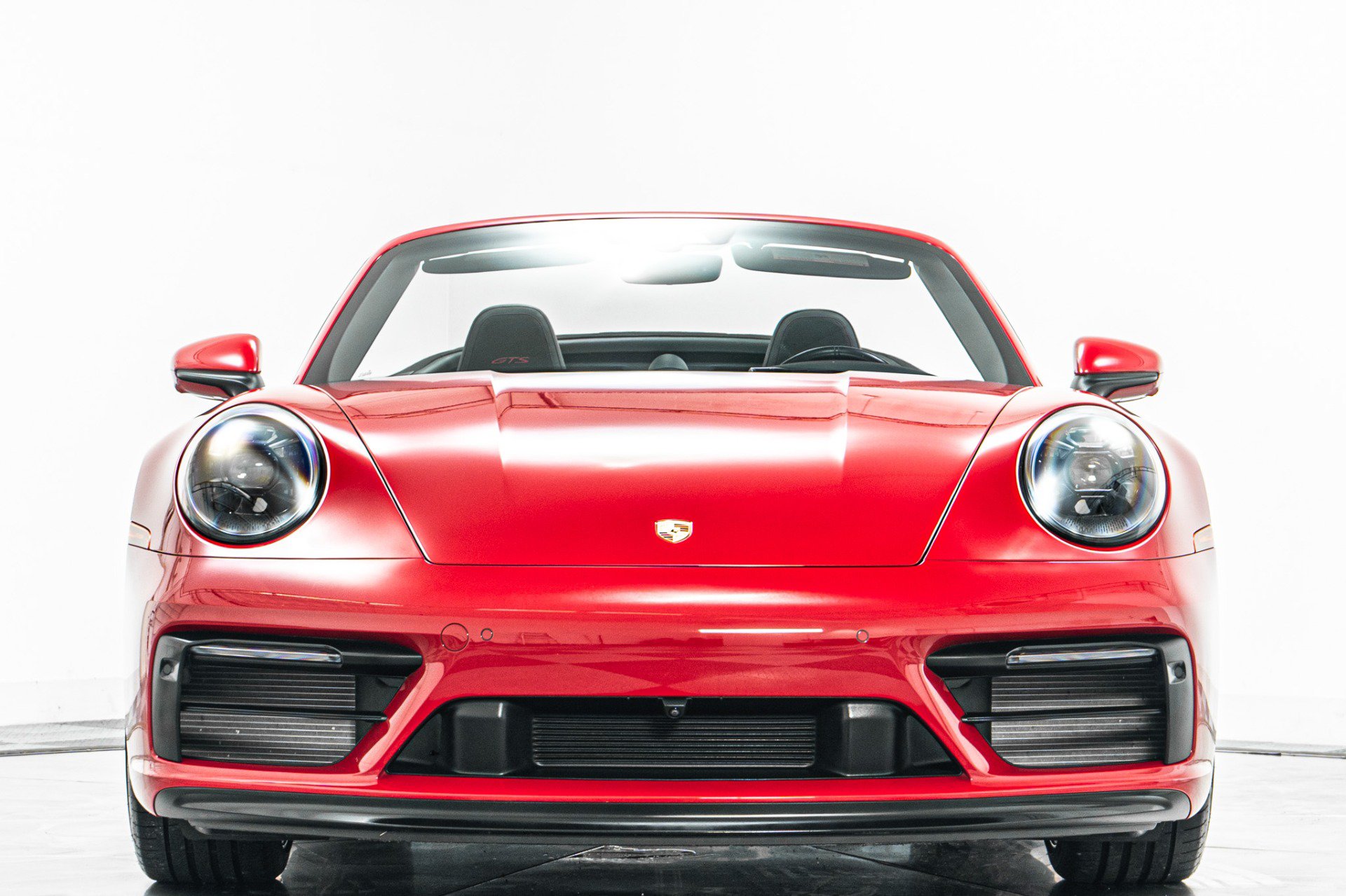 Used 2022 Porsche 911 Cabriolet image 4