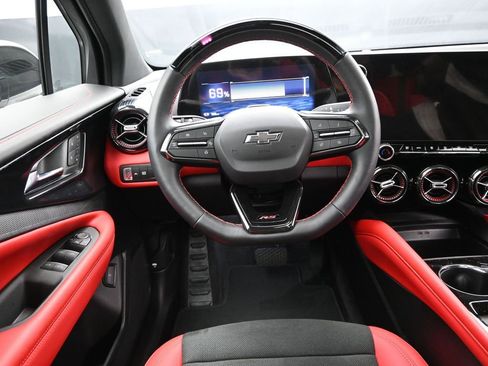 New 2025 Chevrolet Blazer EV RS w/ Super Cruise Package image 29