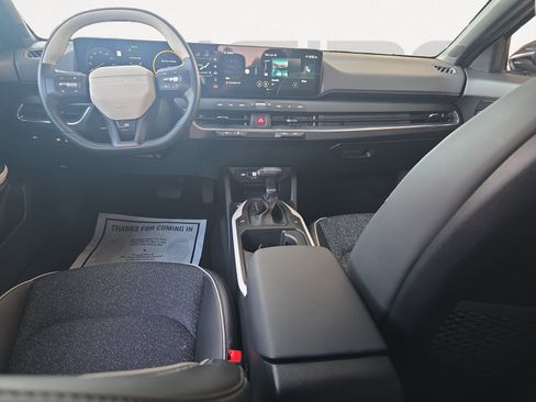 Certified 2025 Kia K4 GT-Line FWD image 2
