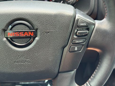 Used 2021 Nissan Titan PRO-4X w/ Pro-4x Convenience Package AWD/4WD image 22