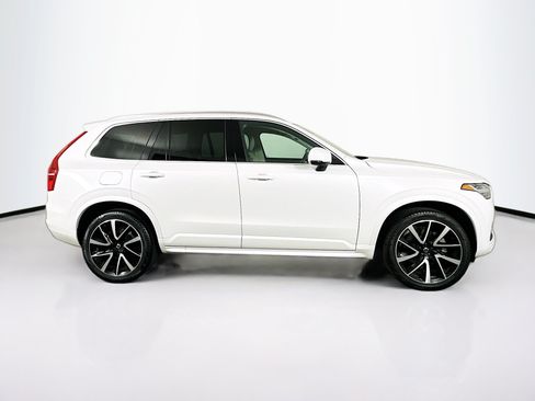Used 2022 Volvo XC90 T6 Momentum w/ Advanced Package AWD/4WD image 10