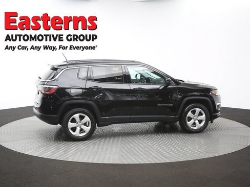 Used 2018 Jeep Compass Latitude w/ Popular Equipment Group AWD/4WD image 44