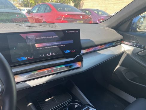 Certified 2024 BMW i5 eDrive40i w/ M Sport Package image 16