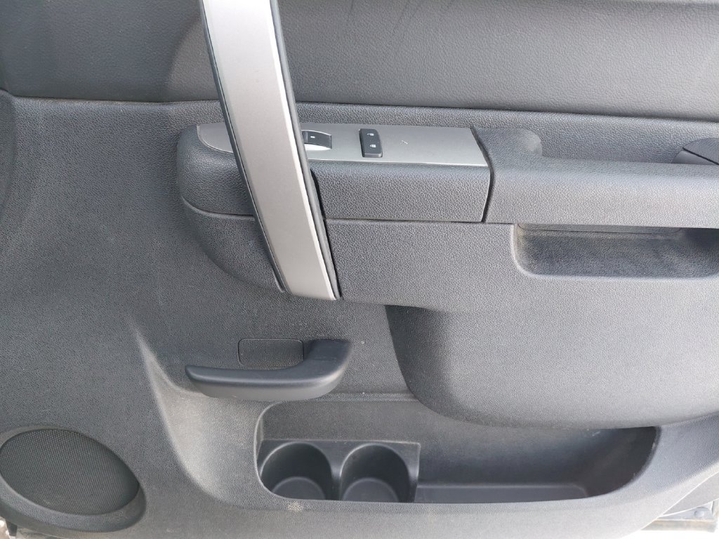 Used 2011 Chevrolet Silverado 1500 LT w/ All-Star Edition AWD/4WD image 17