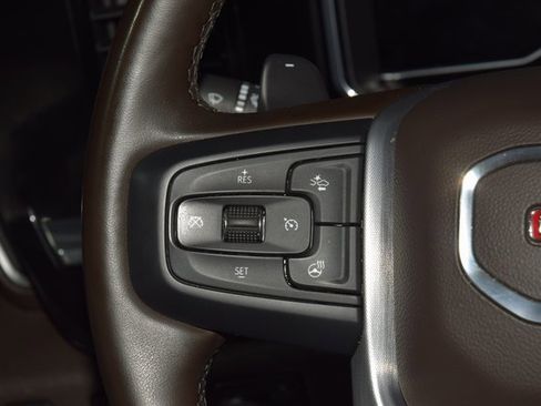 Used 2023 GMC Sierra 1500 SLT w/ SLT Premium Package image 39