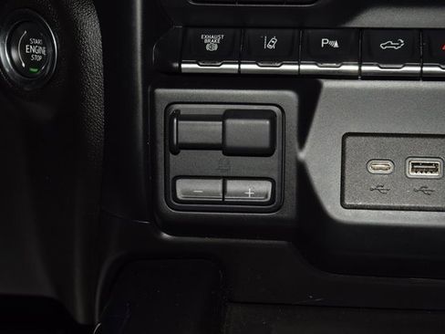 Used 2020 GMC Sierra 2500 Denali w/ Gooseneck/5TH Wheel Package image 30