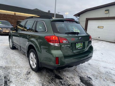 Used 2014 Subaru Outback 2.5i w/ Alloy Wheel Package image 7