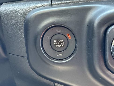 Used 2022 Jeep Gladiator Mojave w/ LED Lighting Group AWD/4WD image 31
