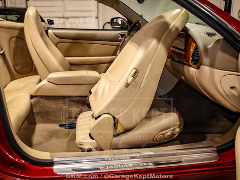 Used 2000 Jaguar XK8 Convertible RWD image 59
