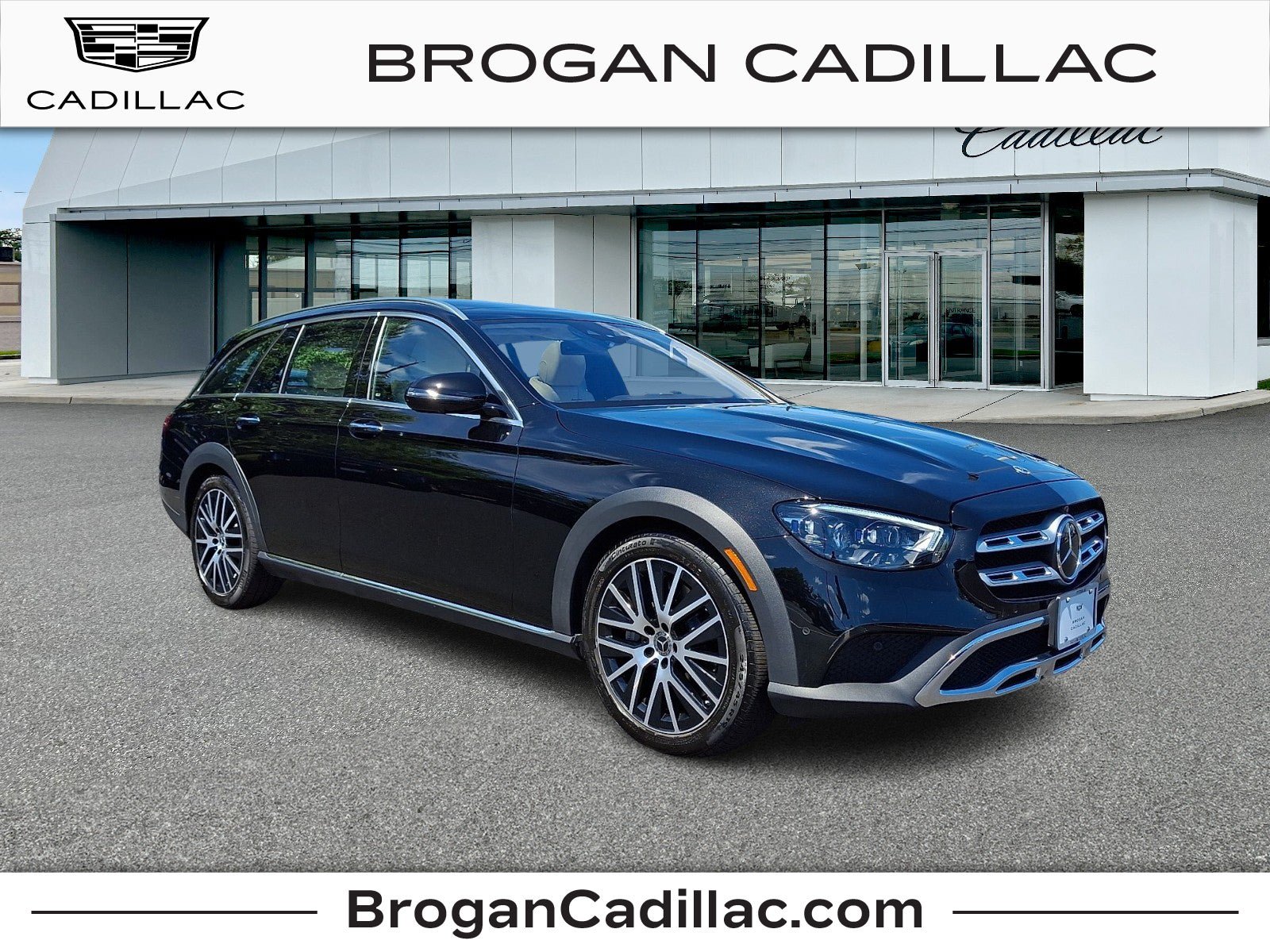 Used 2022 Mercedes-Benz E 450 4MATIC All-Terrain Wagon image 1