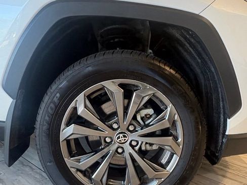 Used 2025 Toyota RAV4 XLE Premium w/ Weather Package AWD/4WD image 8