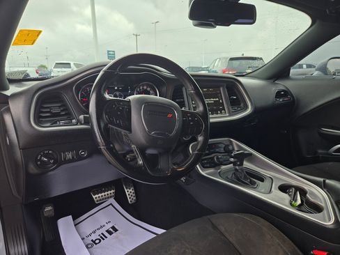 Used 2022 Dodge Challenger R/T Scat Pack image 11