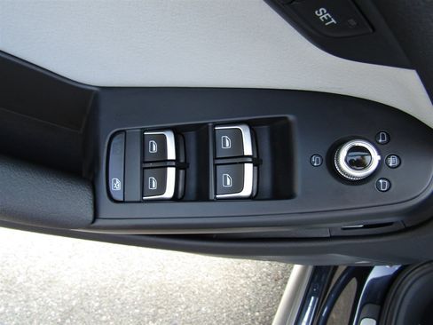 Used 2014 Audi A4 Prestige AWD/4WD image 18
